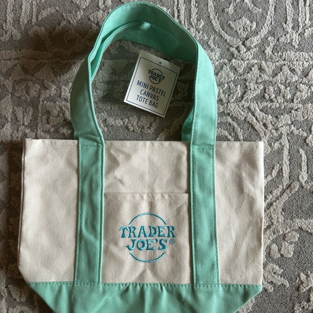 Trader Joe's Spring 2025 Mini Pastel Tote in green